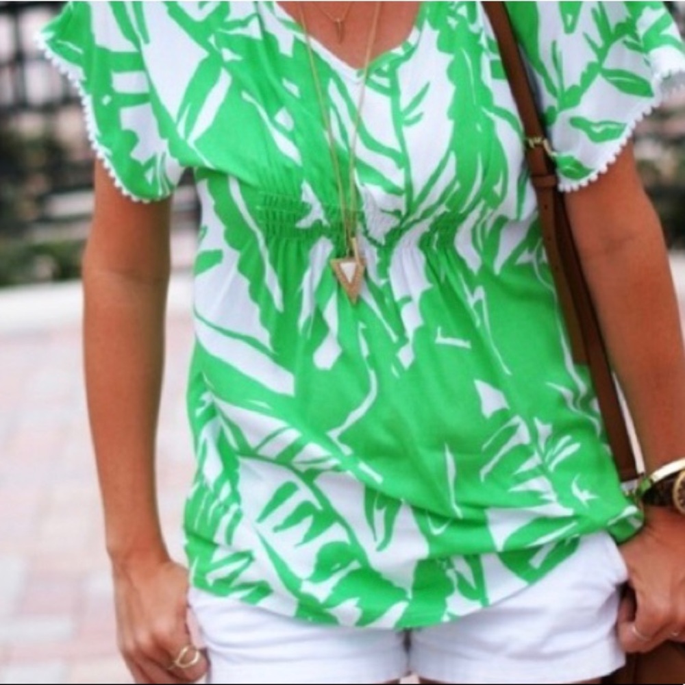 LILLY PULITZER Green and White Floral Lilly Pulitzer Blouse